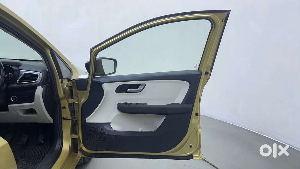 Tata Altroz 1.5 Xz Plus Diesel, 2021, Diesel