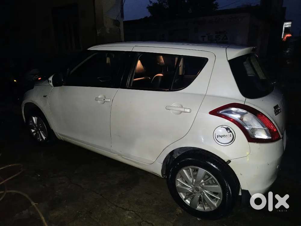 Maruti Suzuki Swift 2015 Petrol Well Maintained