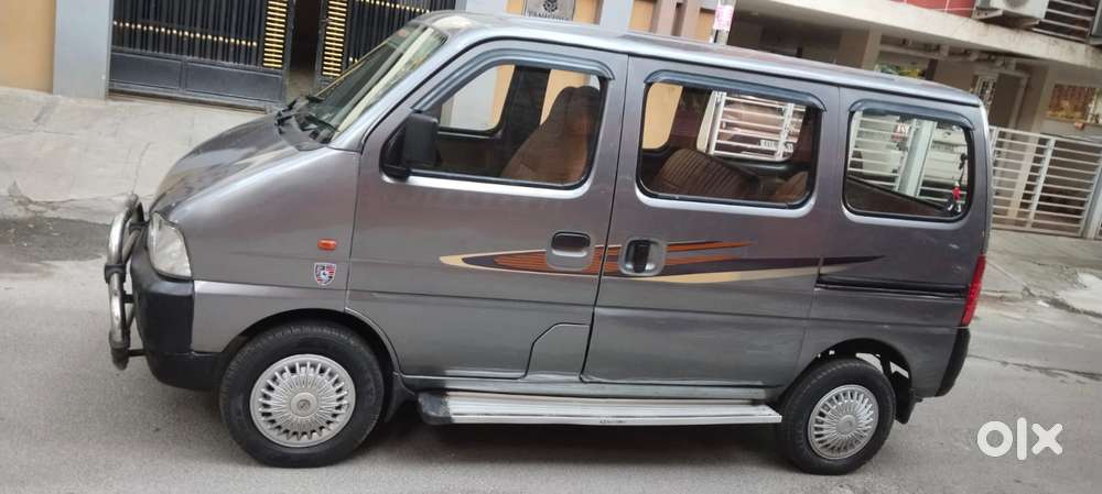 Maruti Suzuki Eeco 7 Seater Standard, 2013, Petrol