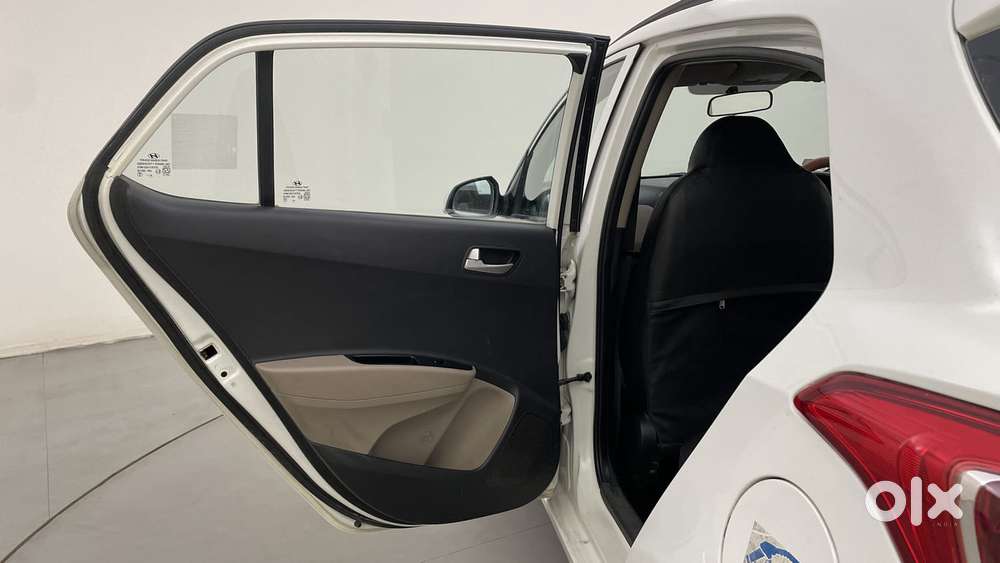 Hyundai Grand I10 1.2 Kappa Sportz, 2015, Petrol