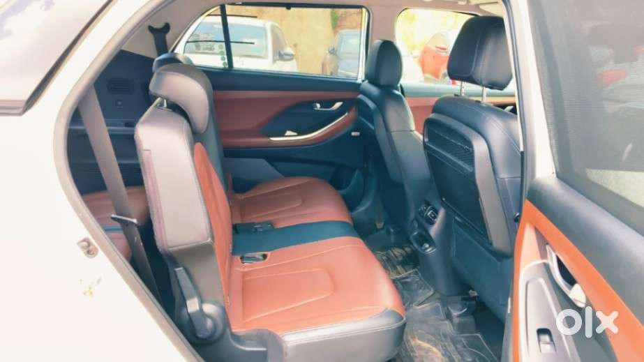 Hyundai Alcazar 2.0 Platinum (o) Petrol At 7 Str, 2022, Petrol