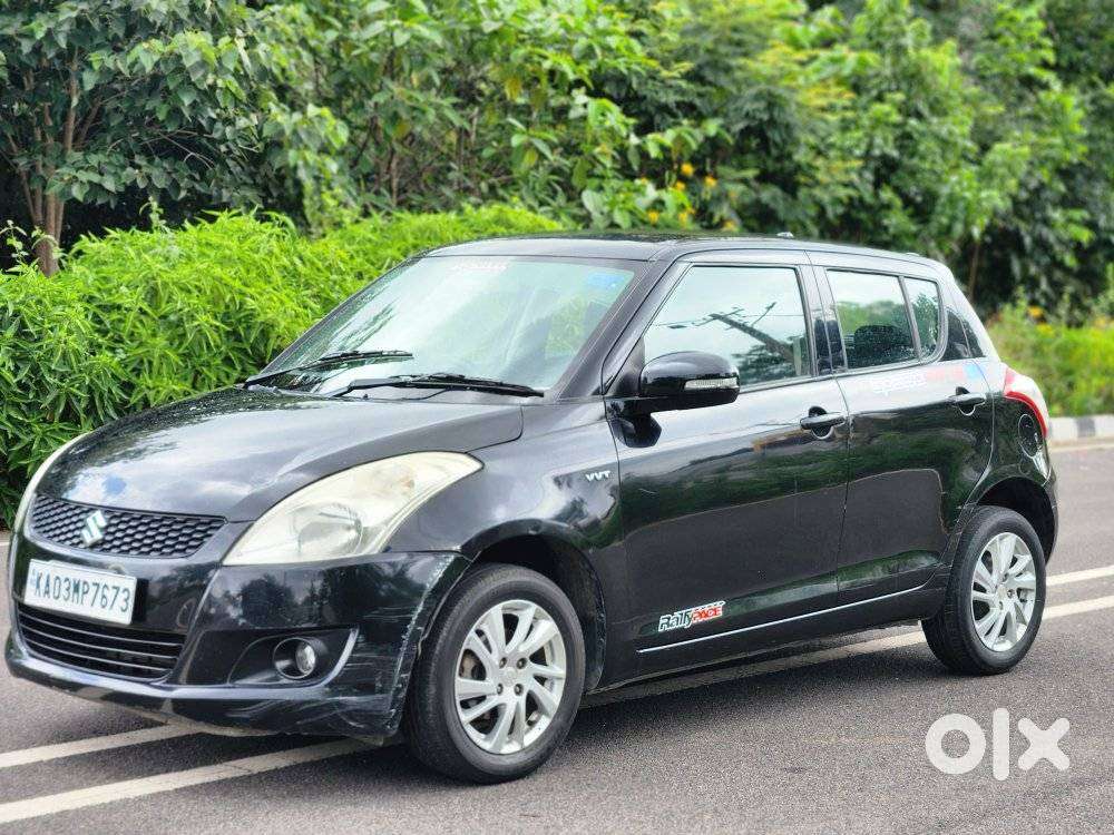 Maruti Suzuki Swift Zxi, 2011, Petrol