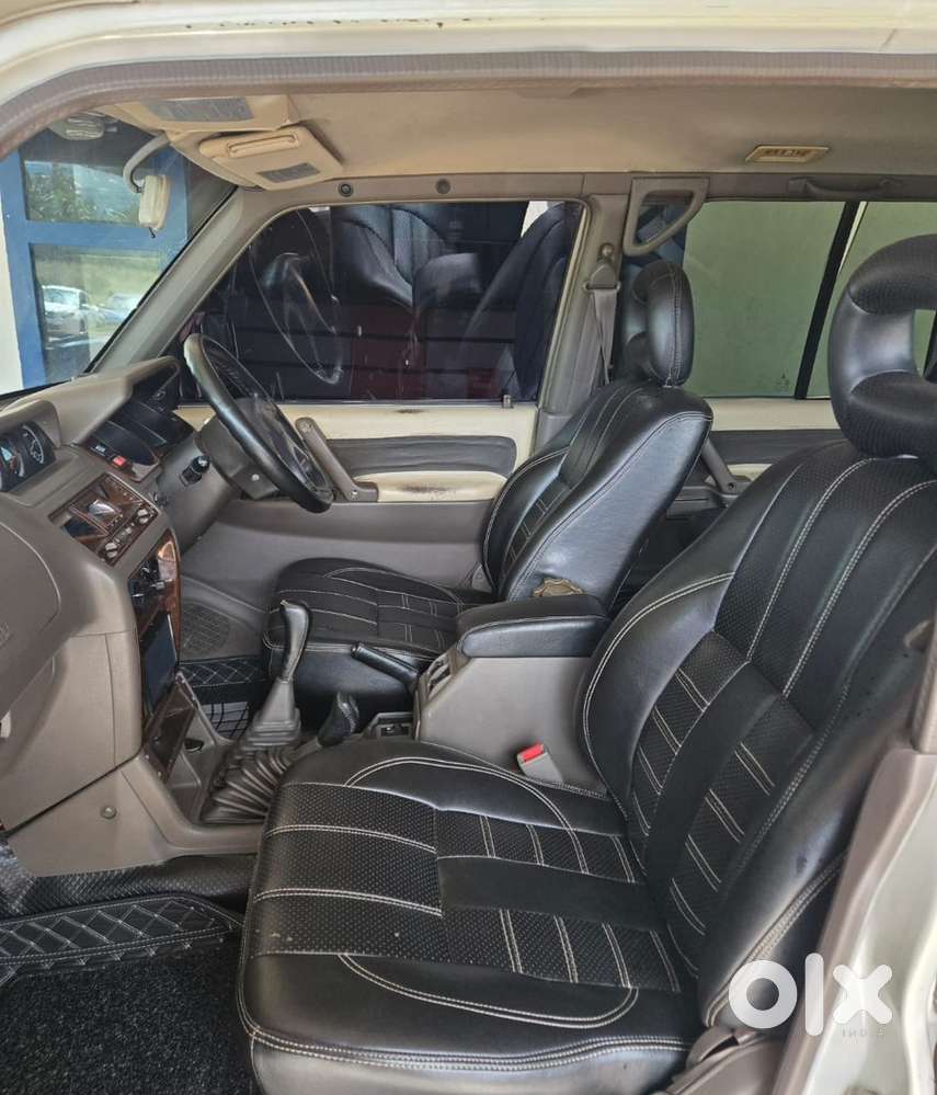 Mitsubishi Pajero Diesel Manual 2009