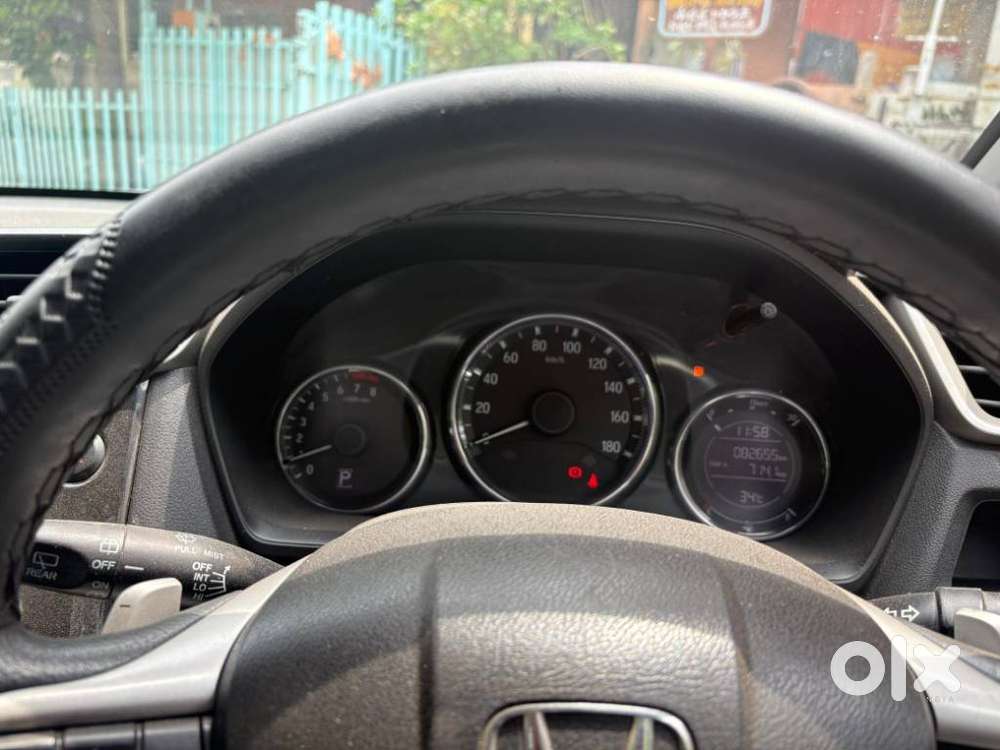 Honda Br-v Style Edition Vx, 2016, Petrol