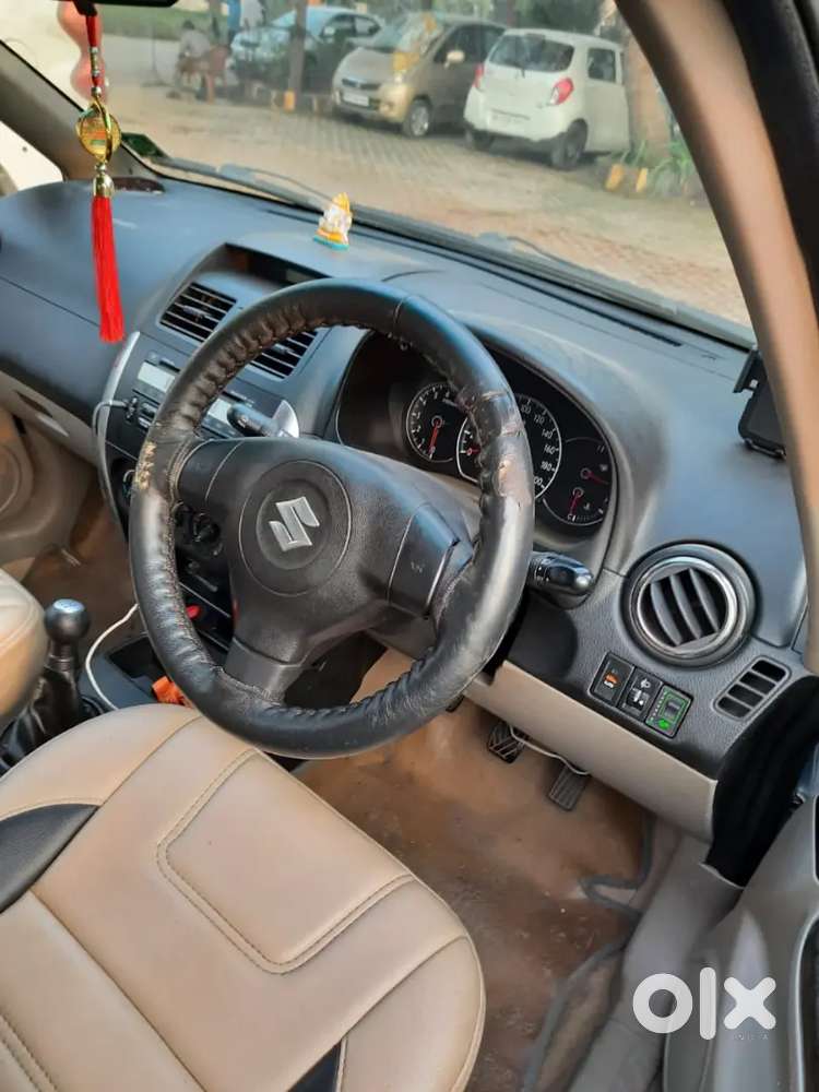 Maruti Suzuki Sx4 2013 Cng