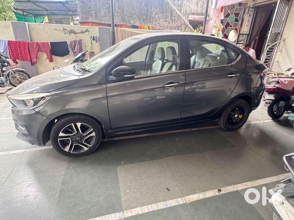 2 And Half Year One Hand Car