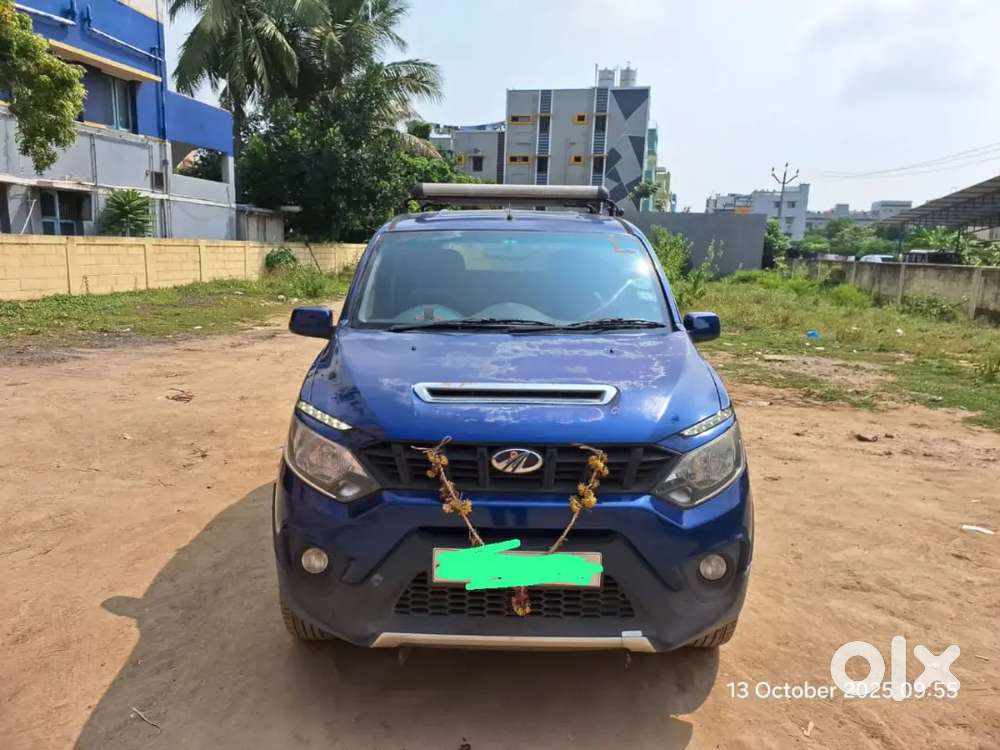 Mahindra Nuvosport
