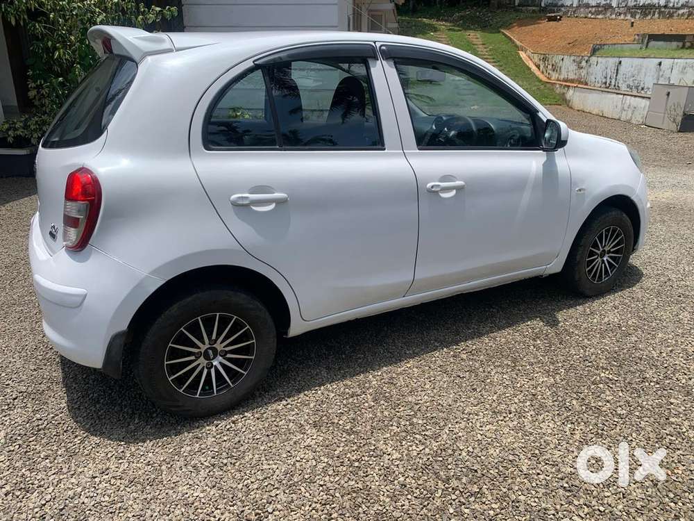 Nissan Micra Active 2017 Petrol Manual