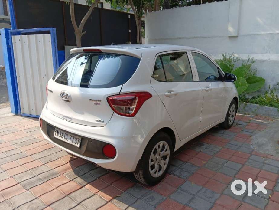 Hyundai Grand I10 Sportz(o) 1.2 Mt, 2018, Petrol