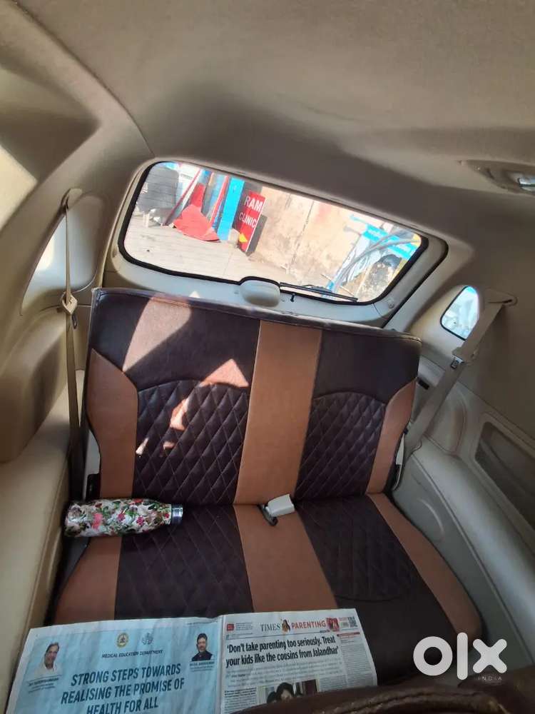 Mahindra Rexton 2013