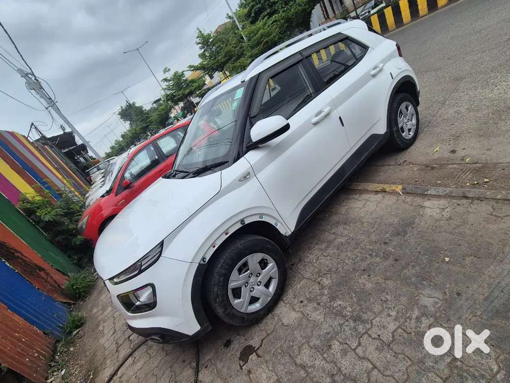 Hyundai Venue 2021 Petrol Manual