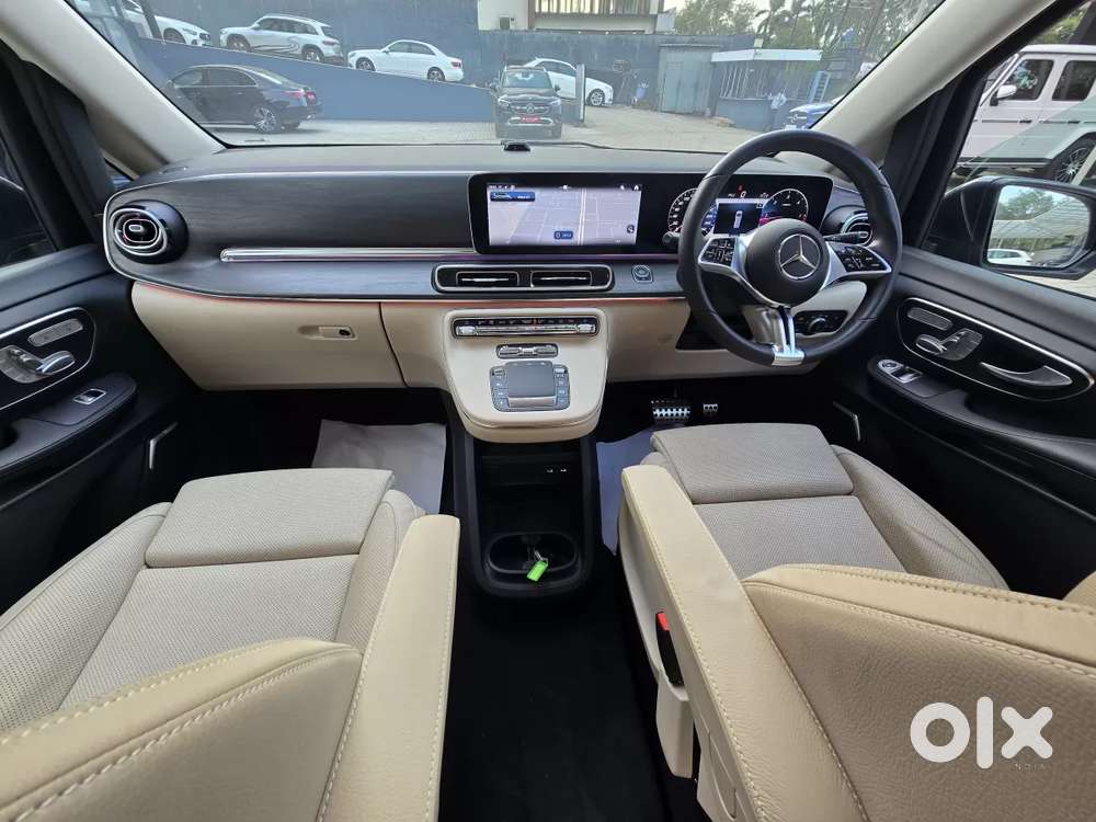 Mercedes-benz V-class 2.1 220 Expression Diesel At, 2025, Diesel