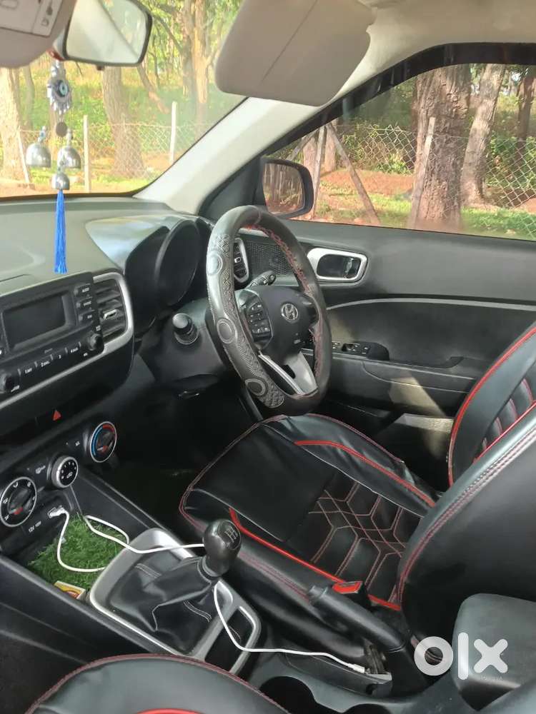 Hyundai Venue 2022 Model Petrol