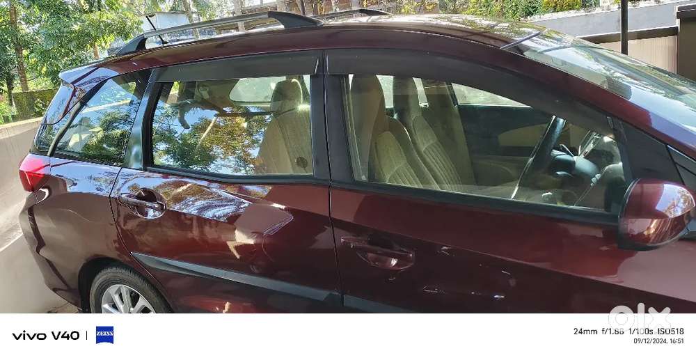 Honda Mobilio Diesel V Option 2015 Model 7 Seater Full Condition