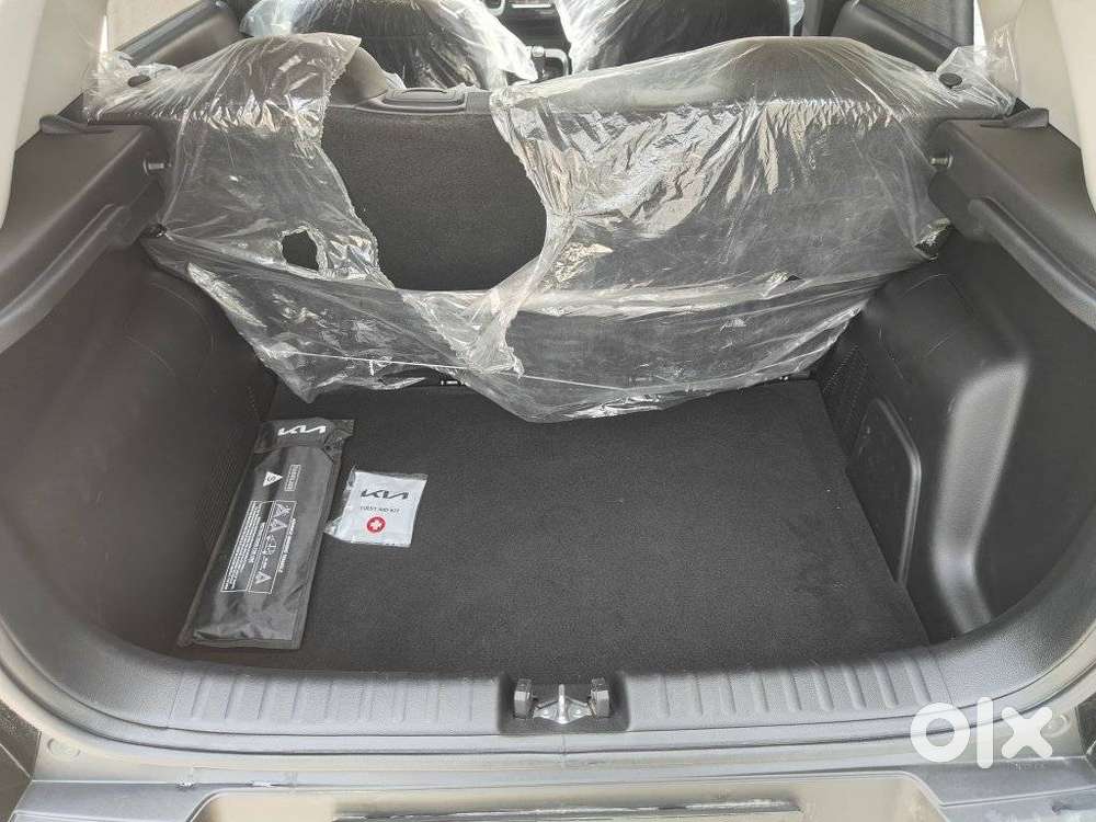 Kia Sonet G1.2 5mt Htk+(o), 2025, Petrol