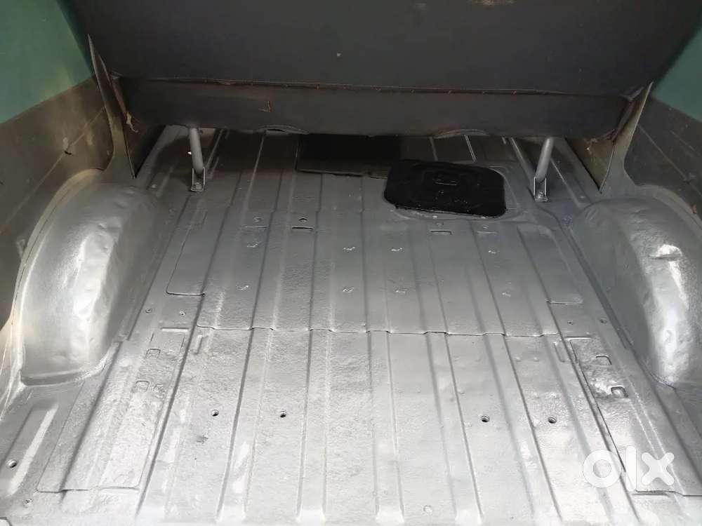 Maruti Suzuki Omni 2013 Petrol 70000 Km Driven