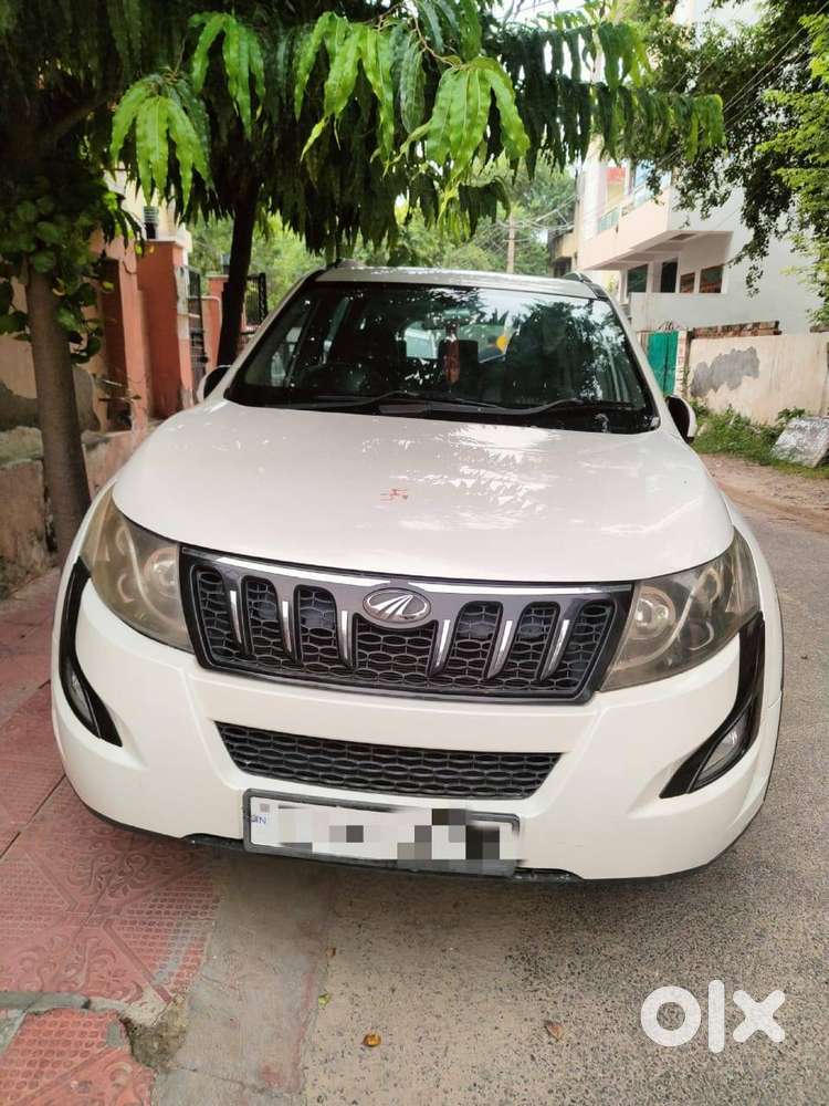 Mahindra Xuv500 W6 2015