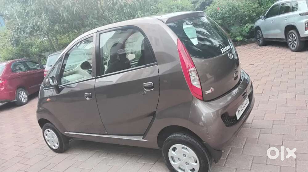 Tata Nano Xta, 2016, Petrol