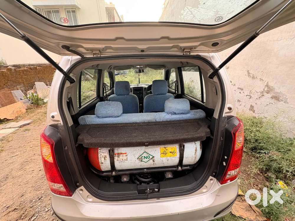 Petrol+cng Company Fitting Hai Running 49000 Km