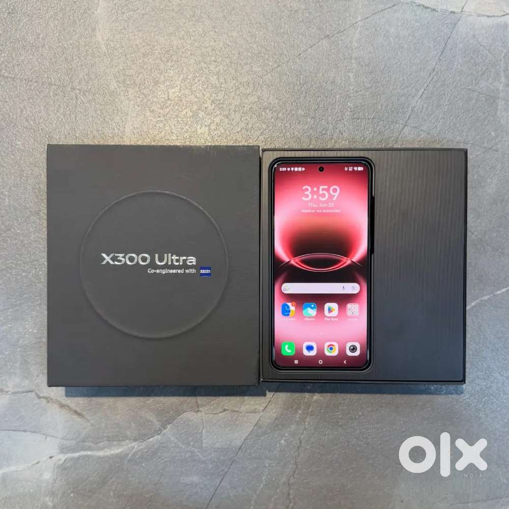 Vivo x300 ultra k with all accessories under warranty