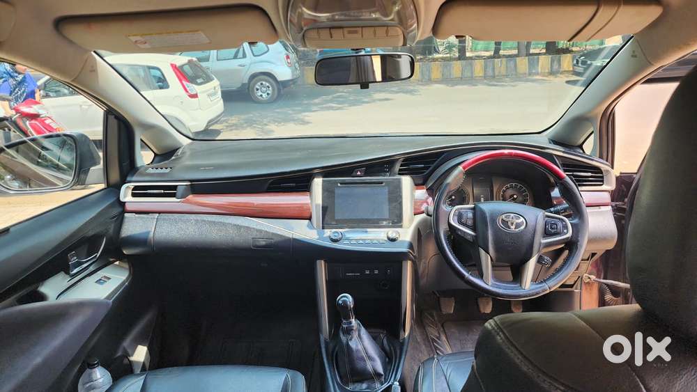 Toyota Innova Crysta 2.4 Zx Mt, 2016, Diesel