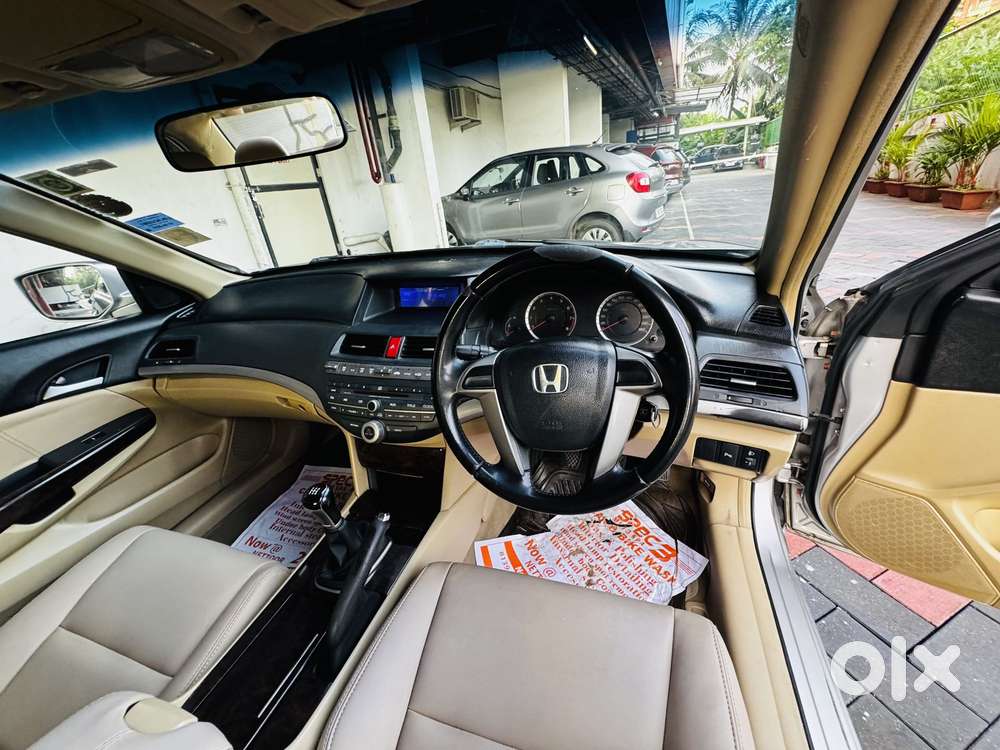 Honda Accord 2.4 Manual, 2011, Petrol