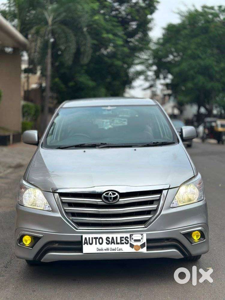 Toyota Innova 2.5 G (diesel) 8 Seater, 2015, Diesel