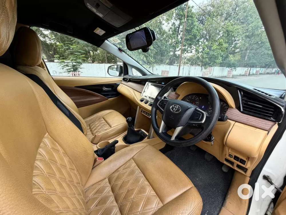 Toyota Innova Crysta 2.4 G Mt 7 Str, 2018, Diesel