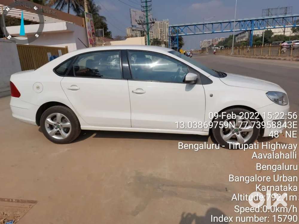 Skoda Rapid 1.6 Elegance 2013