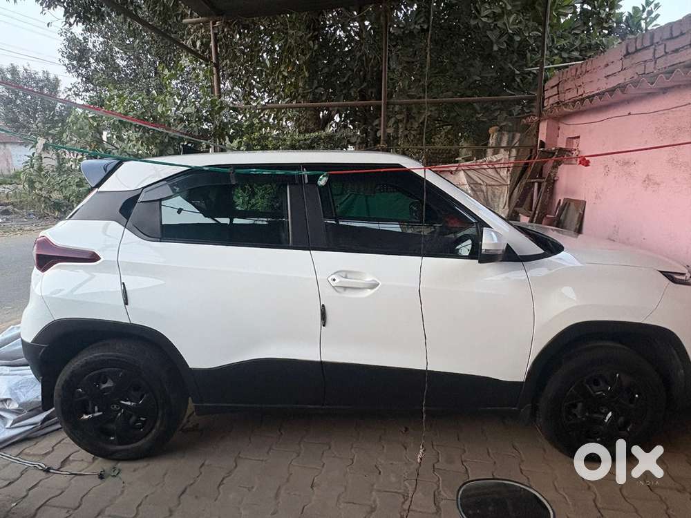 Tata Punch Adventure 2025 11 Months