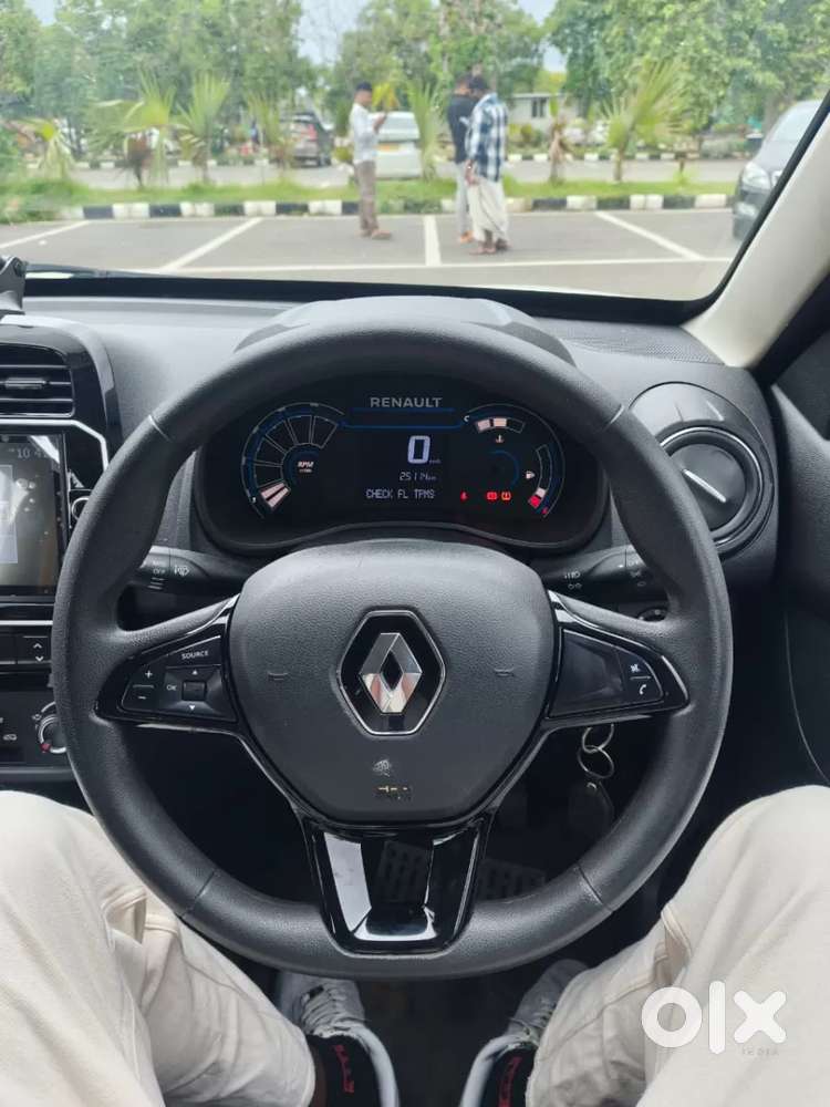 Renault Kwid 2019-ongoing 1.0 Climber (o), 2023, Petrol