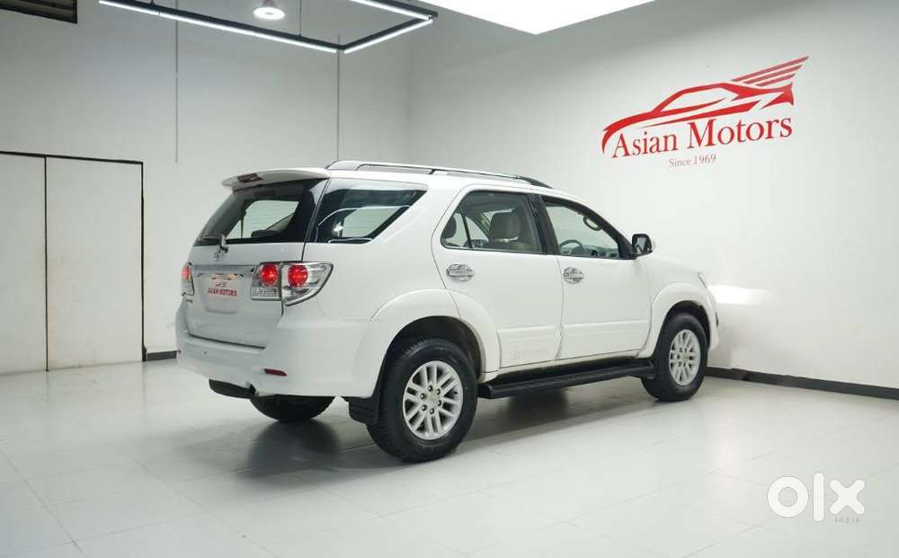 Toyota Fortuner 3.0 4x2 Mt, 2014, Diesel