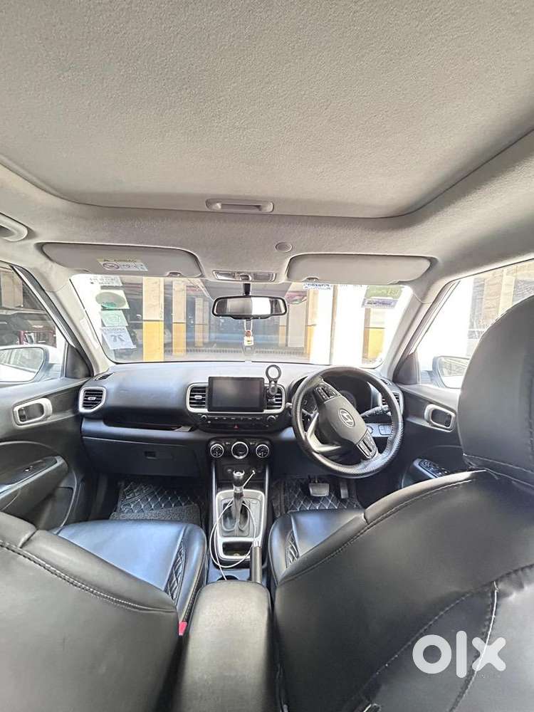 Hyundai Venue 2019 Petrol Well Maintained
