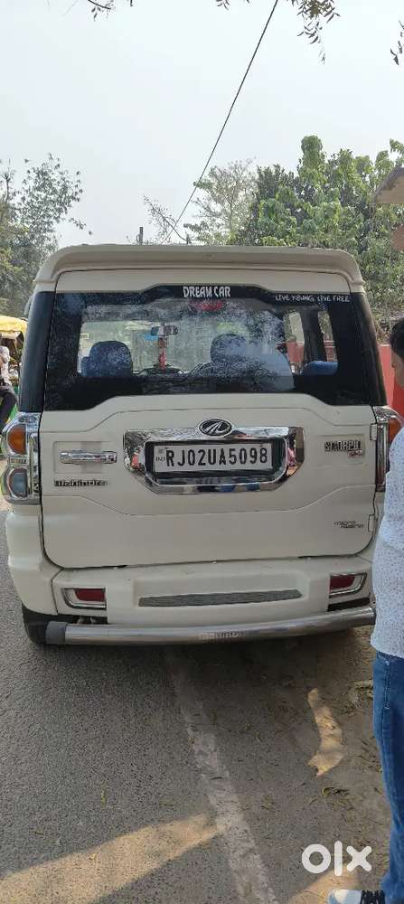 Mahindra Scorpio 2015 Diesel 140000 Km Driven
