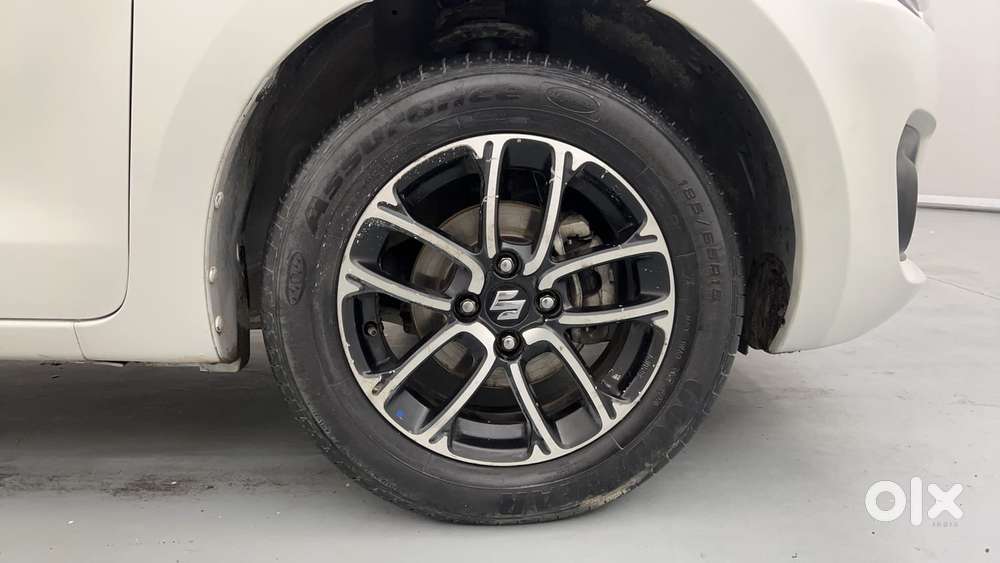 Maruti Suzuki Swift Zxi Plus Amt Dual Tone, 2022, Petrol