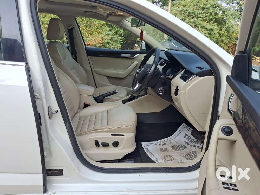 Skoda Octavia 2013-2017 Style Plus 1.8 Tsi At, 2016, Petrol