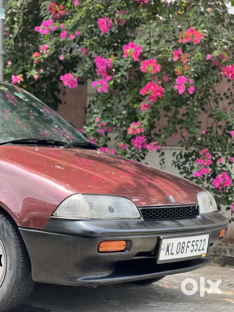 Maruti Suzuki Esteem 1995