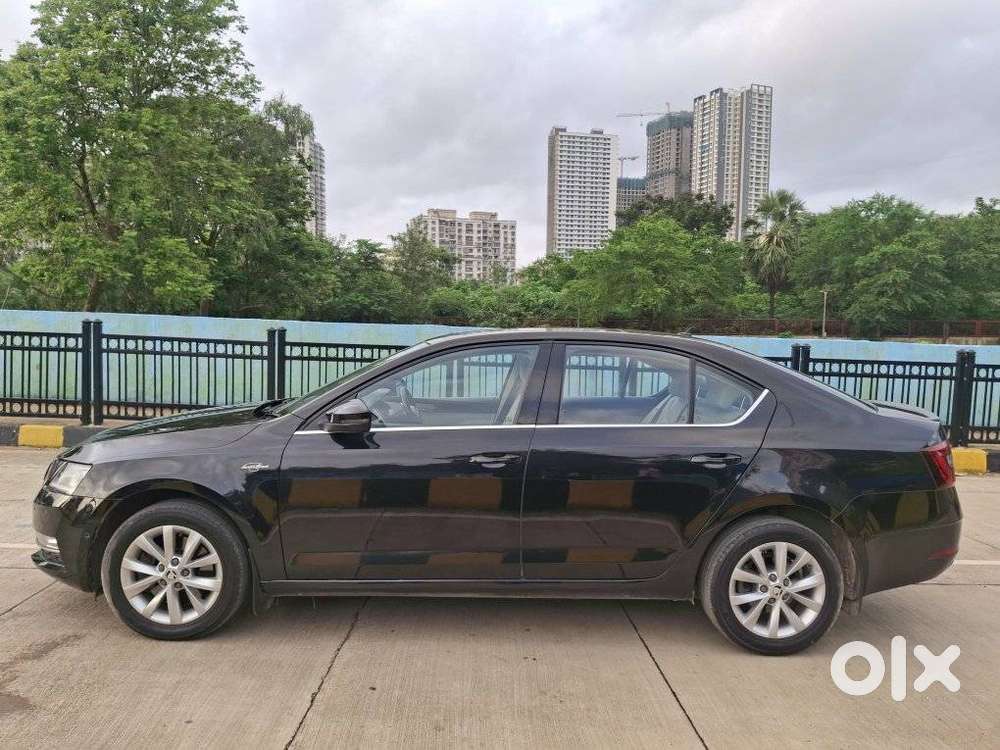 Skoda Octavia 2.0 L K Tsi At, 2018, Petrol