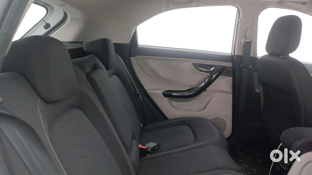 Tata Nexon 1.2 Revotron Xza Plus Premium, 2021, Petrol