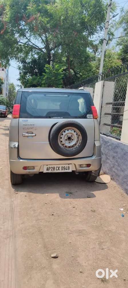 Mahindra Quanto 2013 Diesel 81000 Km Driven