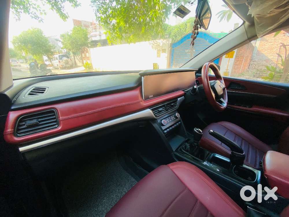 Mahindra Xuv700 2022