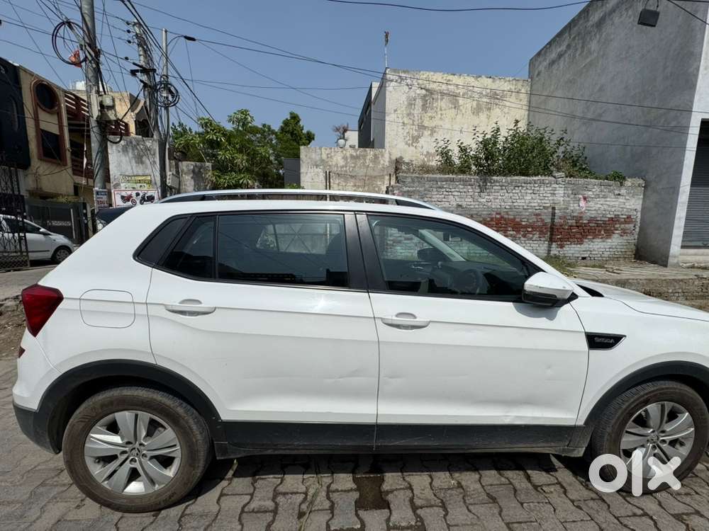 Skoda Kushaq Ambition 1.0 2023 Petrol Manual