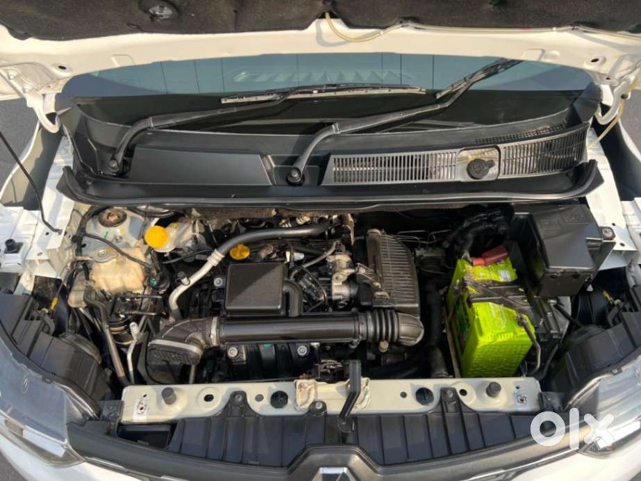Renault Triber Rxz, 2020, Petrol