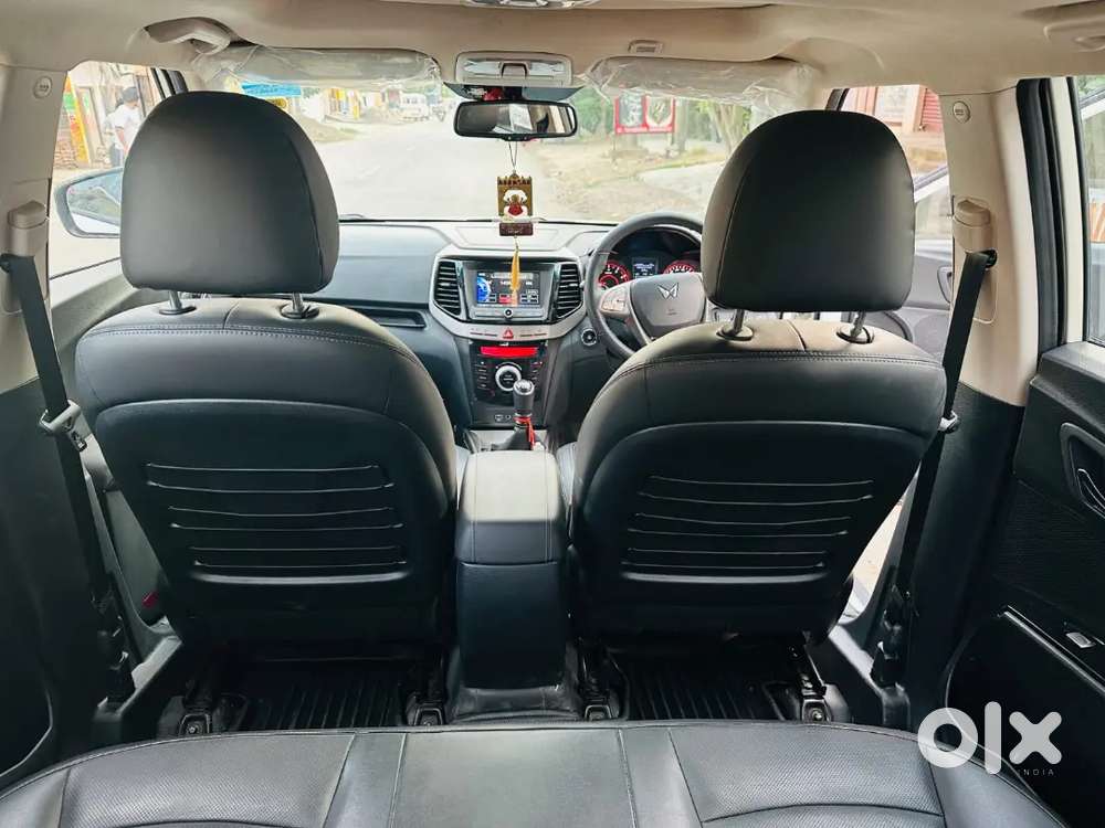 Mahindra Xuv300 Turbosport 2023 Petrol 16000 Km Driven