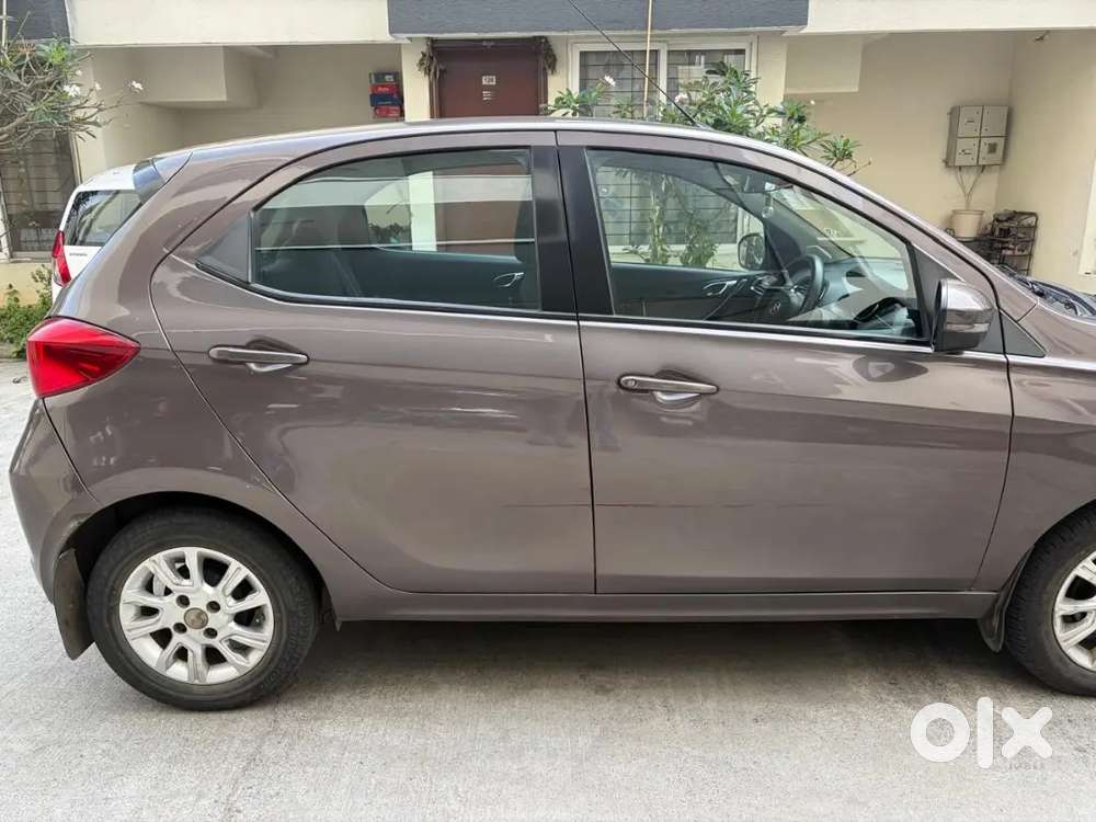 Tata Tiago 2018 Petrol 97500 Km Driven