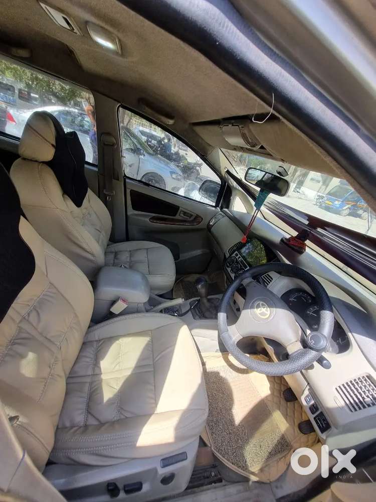 Toyota Innova 2009 Diesel Well Maintained