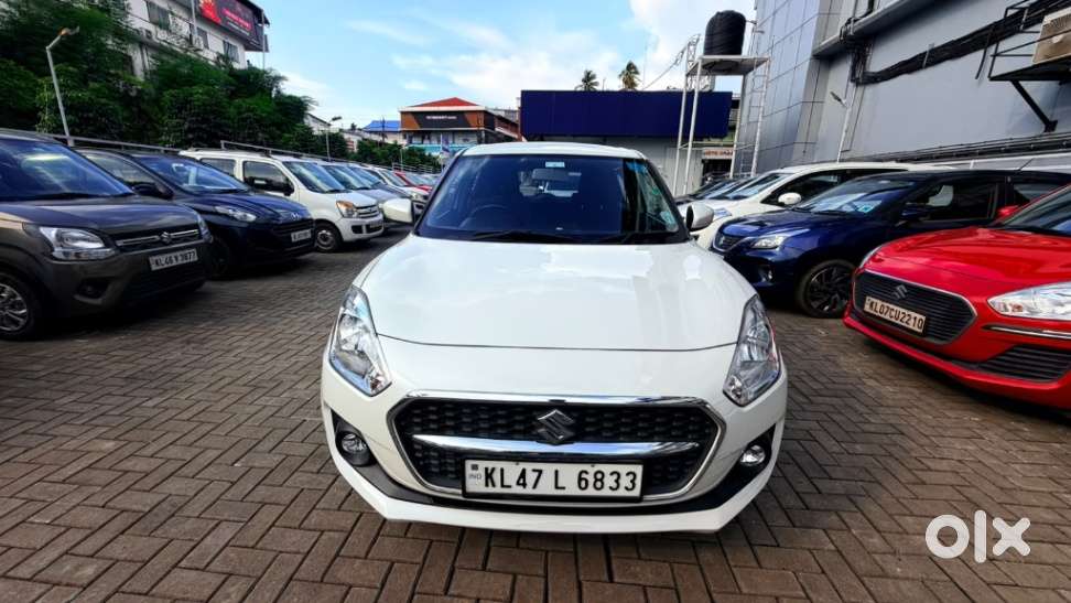 Maruti Suzuki Swift Vxi, 2023, Petrol