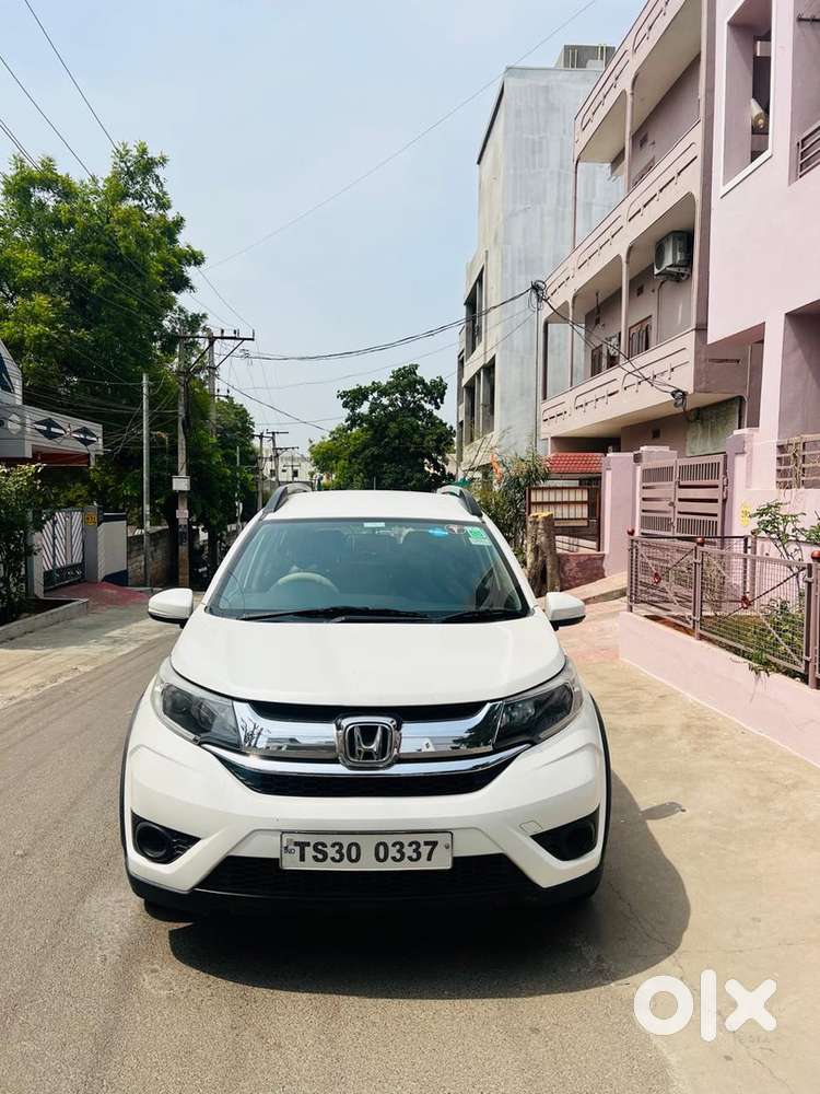 Honda Br-v Petrol 1.5l 2016