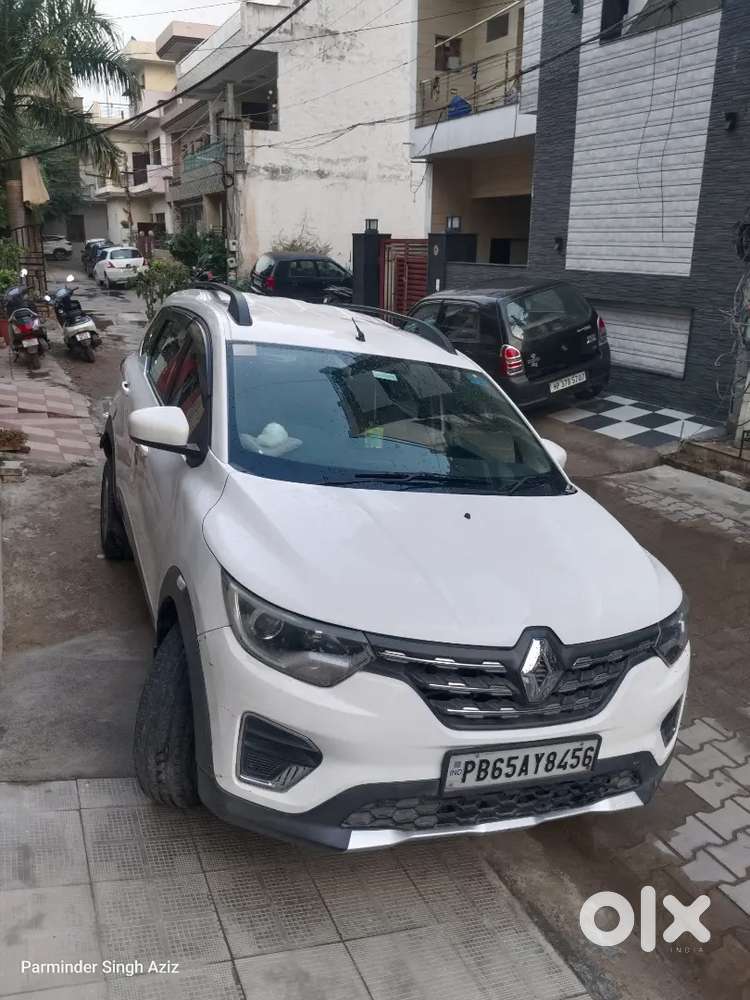 Renault Triber 1.0 Rxz 2020 Automatic 7 Seater