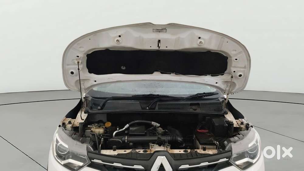 Renault Triber Rxz, 2021, Petrol